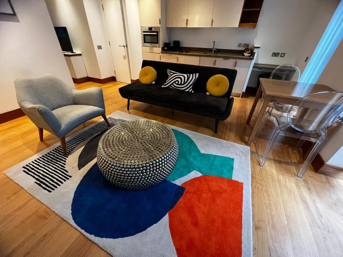 Studio - Tower Hill - City Centre By Prime London Stays N-4 Bagian luar foto